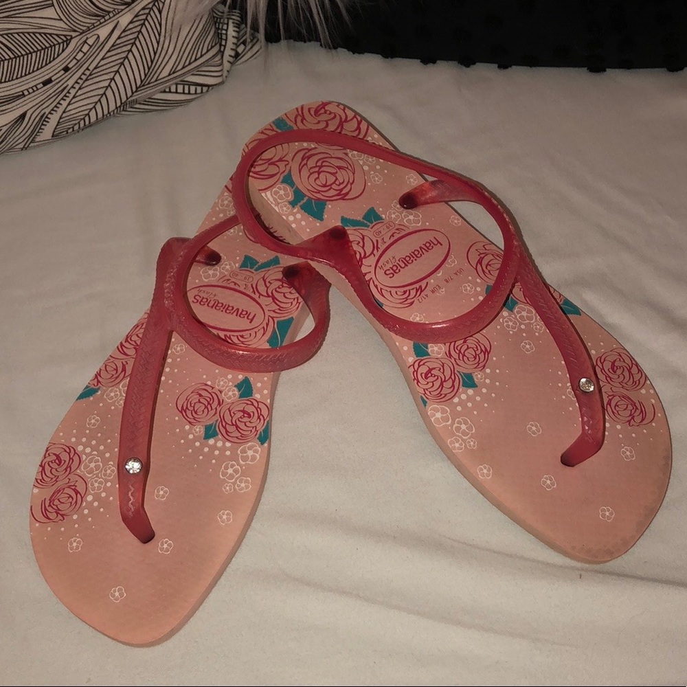 🩴Fun Summer Sandals~Havaianas~flash~GC ☀️